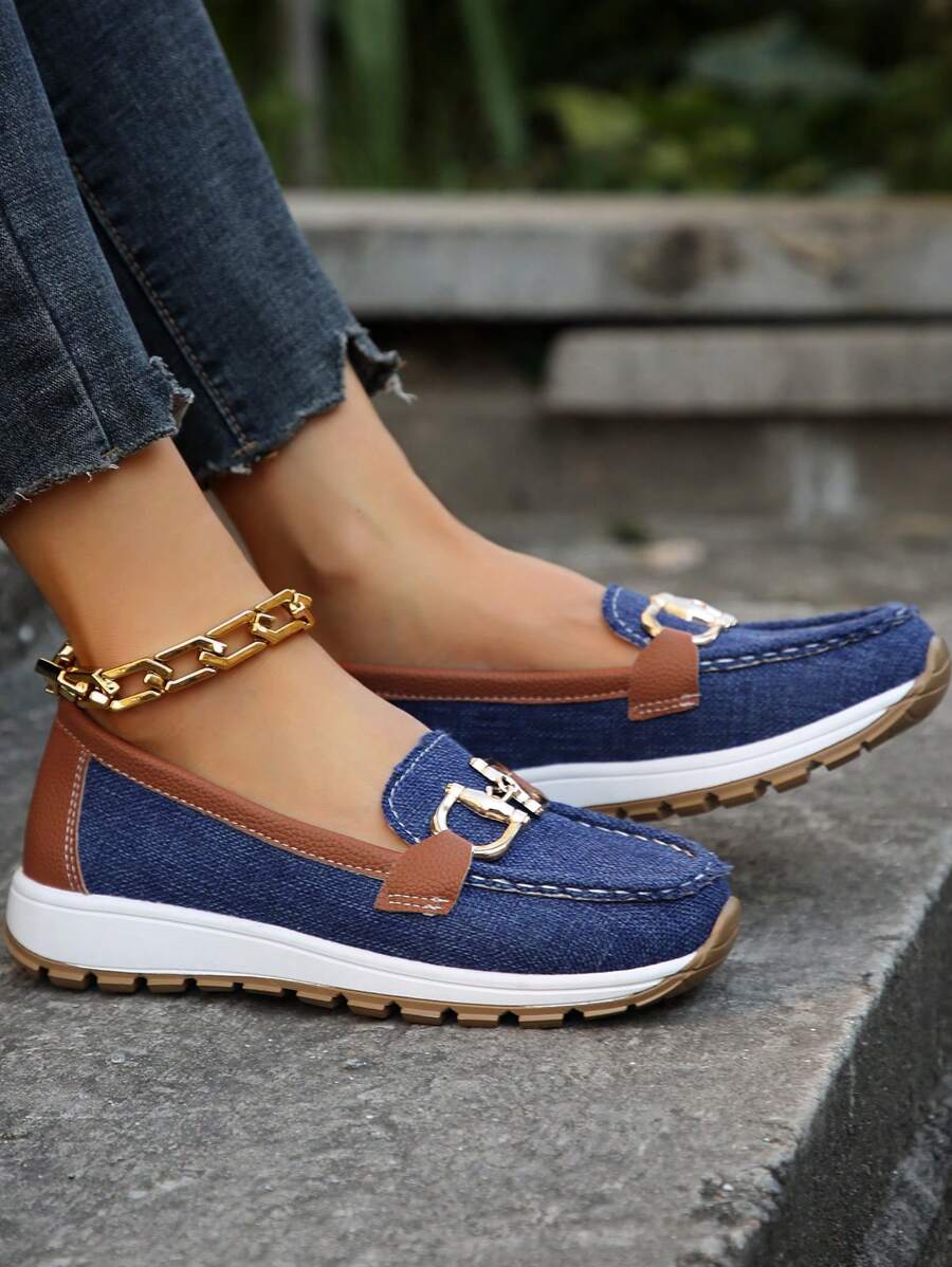 Women's everyday wear loafers: orthopedic, non-slip, and super comfortable for long hours.