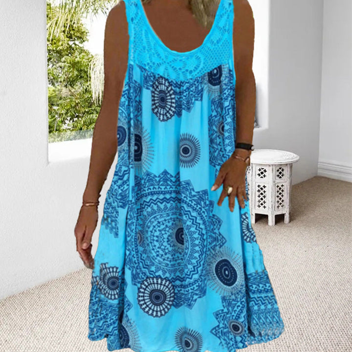 Graceful O-neck sleeveless floral maxi dress, an elegant option for women