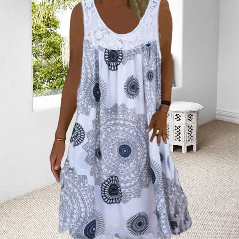 Alluring O-neck sleeveless floral maxi dress, ideal for women's warm-weather adventures