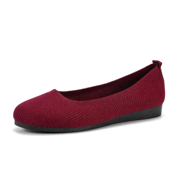 Stylish orthopedic walking shoes for women, providing supportive comfort & breathability for daily wear.