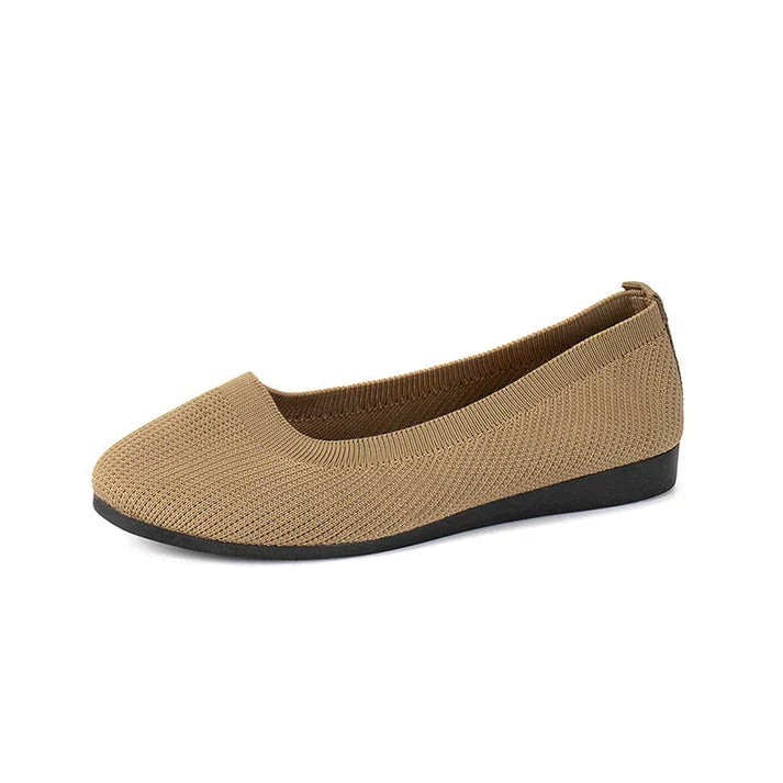 Breathable women's slip-on ballet flats, offering superior foot support & comfort for everyday activities.