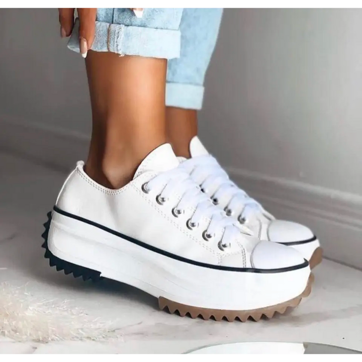 Lightweight women's orthopedic low-cut lace-up sneakers, excellent for walking and casual comfort.