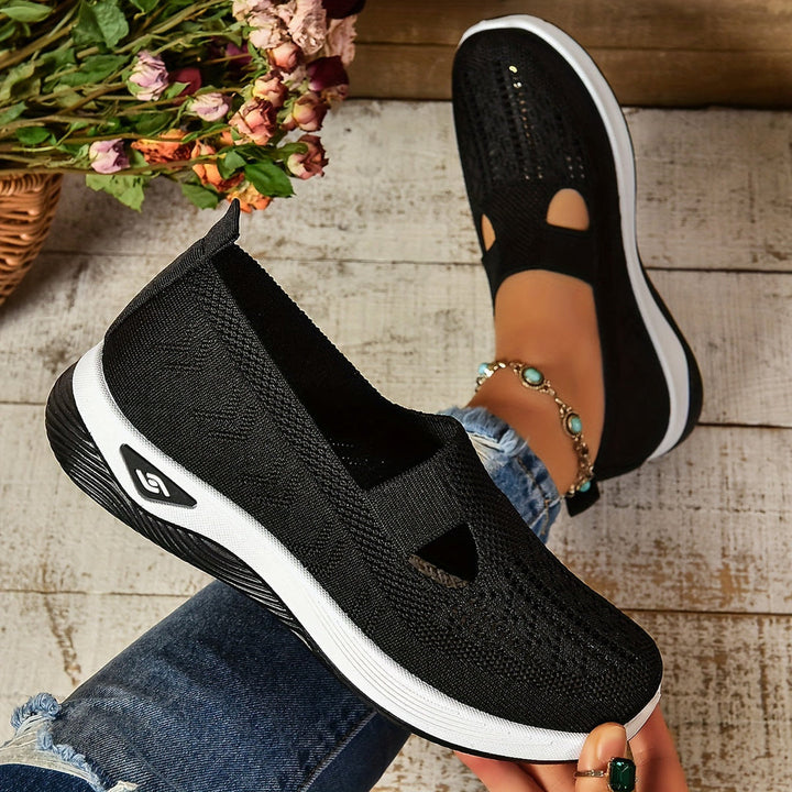 Breathable women's slip-on comfort shoes, perfect for everyday walking and an active lifestyle.
