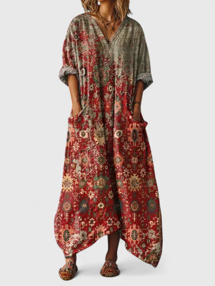 Women's paisley print boho maxi dress with V-neck, oversized relaxed fit & flowy fabric. Perfect summer style.