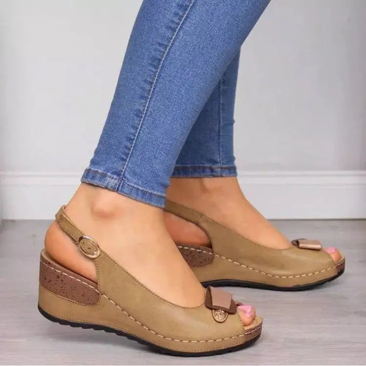 Stylish women's peep toe wedge sandals, featuring a comfortable slingback for all-day wear.