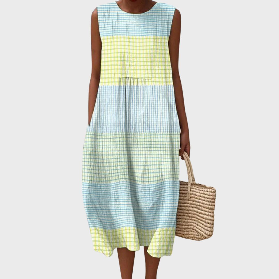Women's relaxed fit sleeveless casual dress, knee-length for summer comfort & everyday wear.