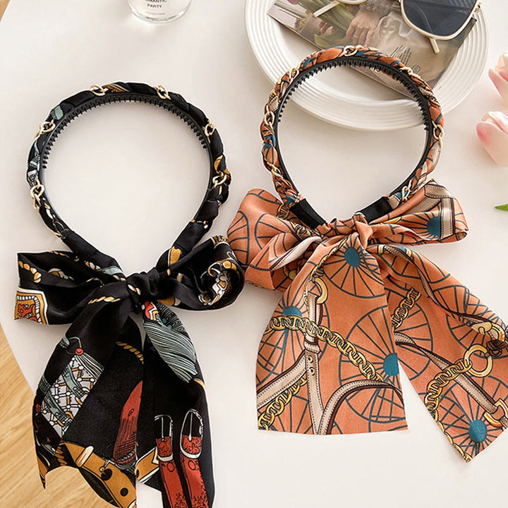 This retro ribbon hairband for women ensures easy and beautiful braiding every time.