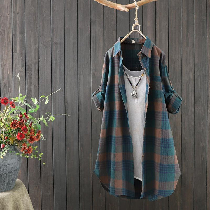 Rowen women's checked loose-fit long blouse, a versatile plaid shirt for effortless fall fashion.