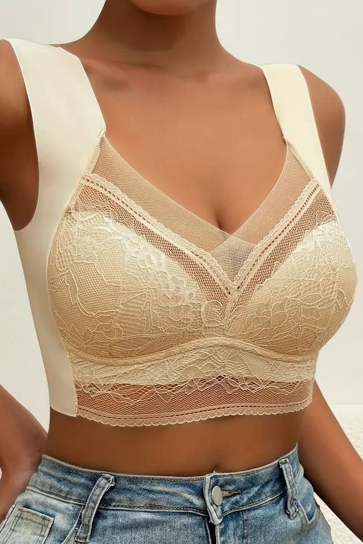 High-quality women's seamless comfort bra, offering gentle, supportive, and wireless all-day wear in a sleek design.