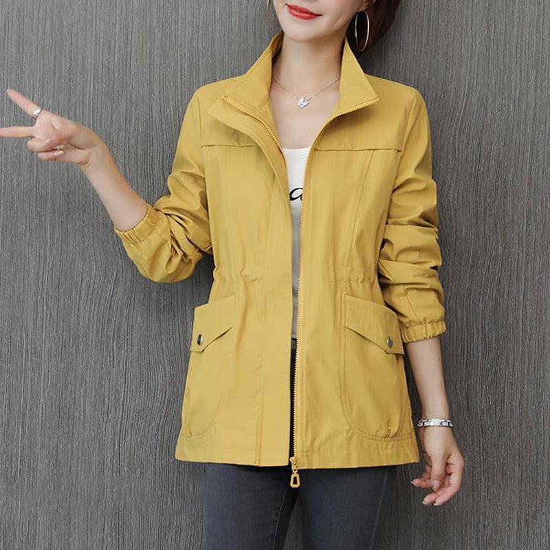 Chic women's autumn jacket featuring a stylish stand-up collar. A must-have for transitional weather.