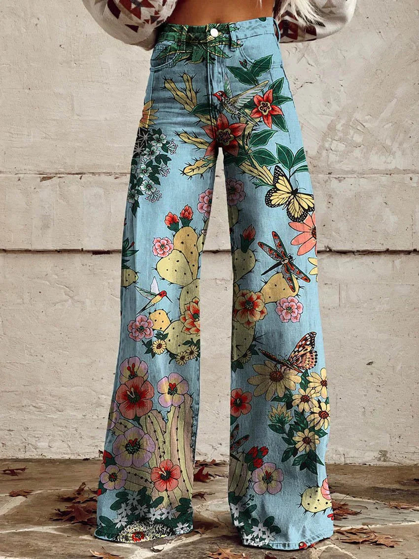 Vintage style women's floral print wide-leg jeans, perfect for a retro look.