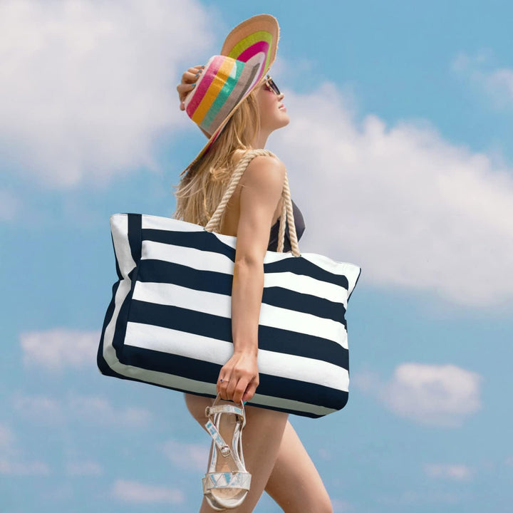Large capacity women's waterproof shoulder tote, ideal for beach, gym, and travel.