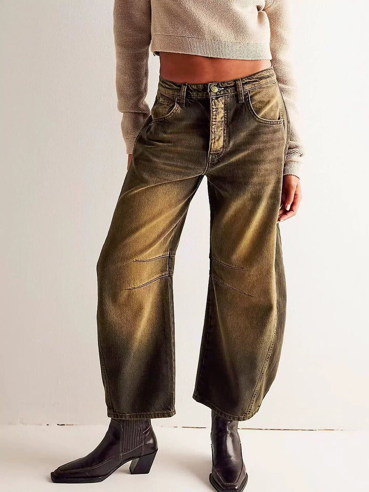 Comfortable women's wide leg high waisted denim jeans, ideal for everyday trendy wear.