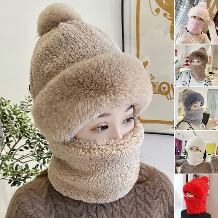 Stylish women's beanie and scarf set in soft fleece, perfect winter accessory